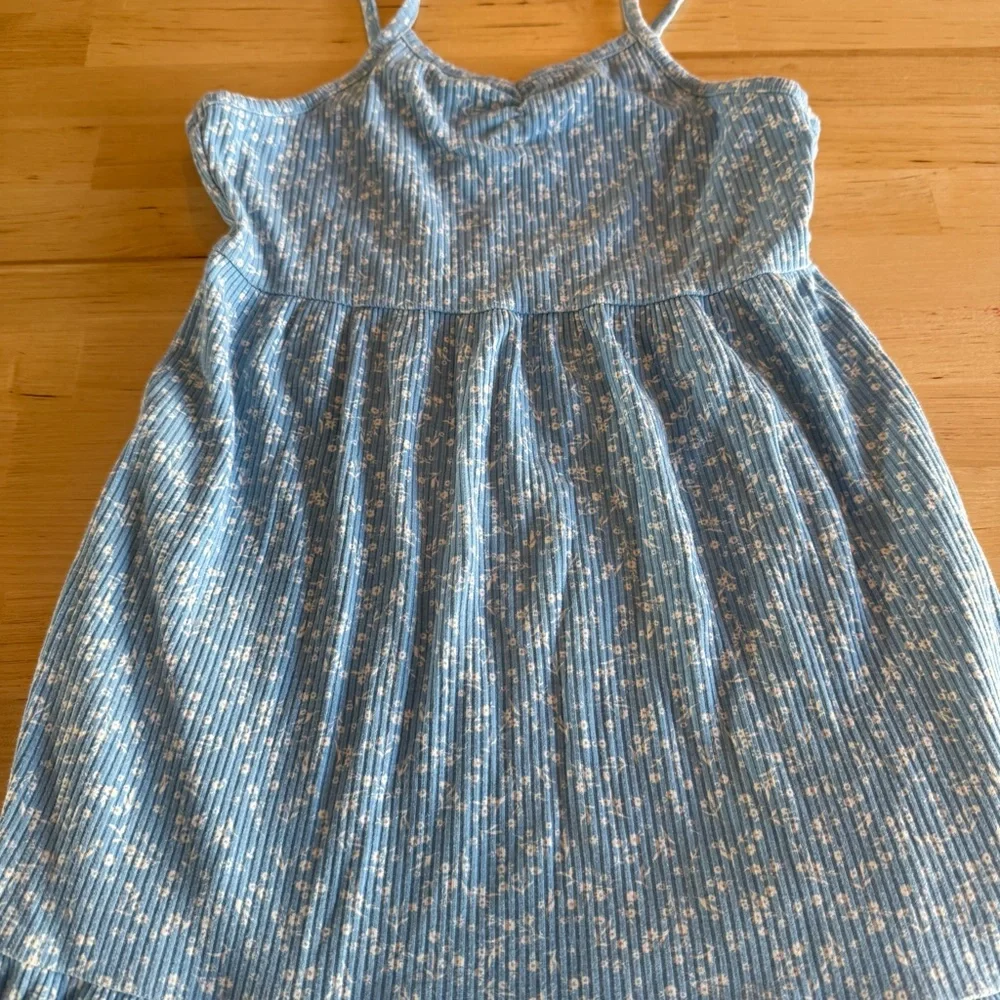 🔆 Bundle items 6 for $30 Old Navy Ribbed Girl's Thin Strapped Dress